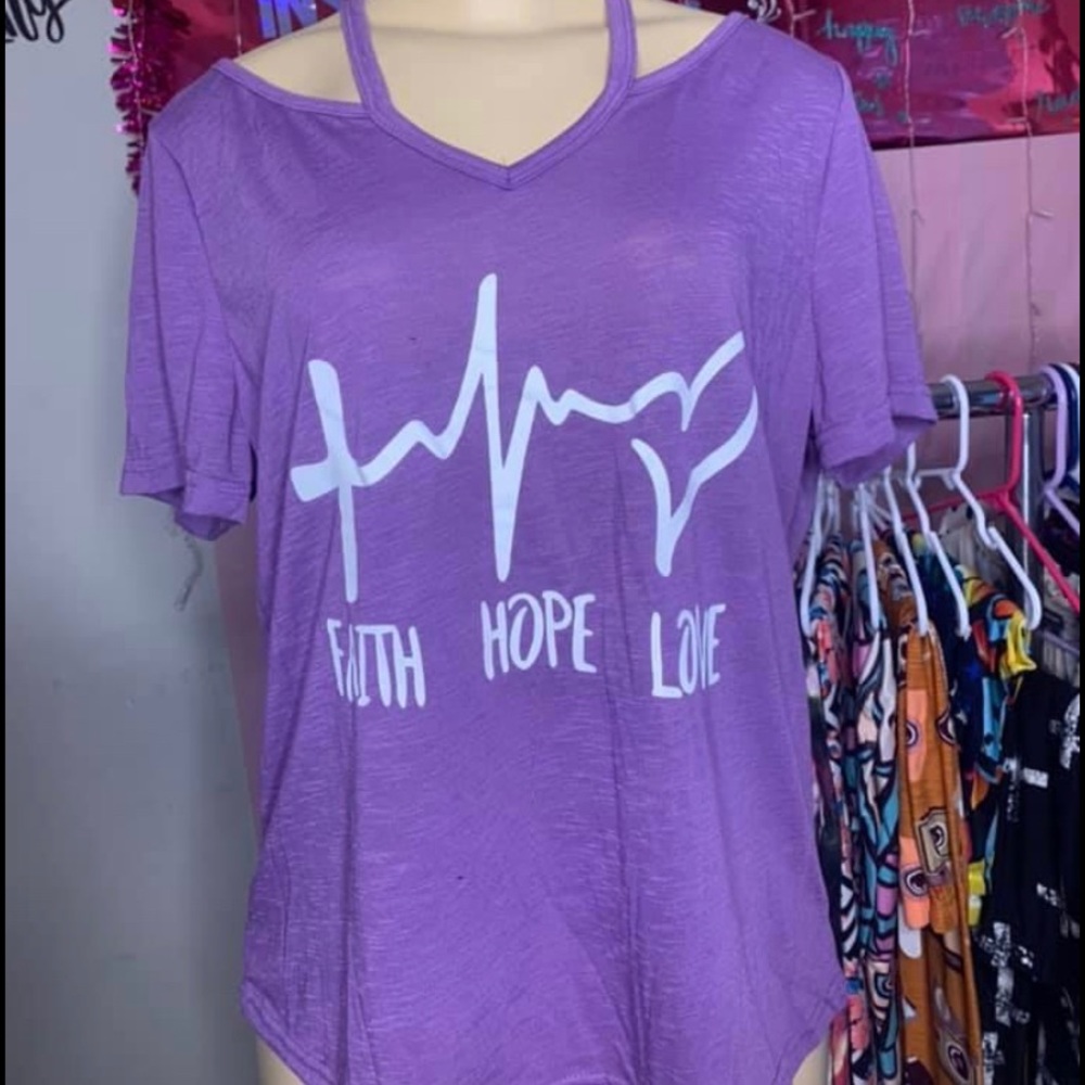 Graphic tee